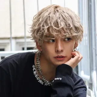 ショート カラー パーマ メンズ 🔥メンズ極🔥韓国 シャドウ/波巻き柿崎のヘアスタイル