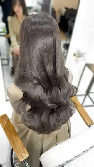 ロング 韓国ヘア🩶侑矢 艶髪透明感/福岡のヘアスタイル