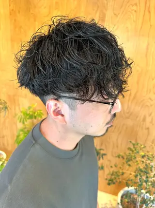 ミディアム パーマ メンズ 🔥メンズ特化 /パーマ&カット🌀のヘアスタイル