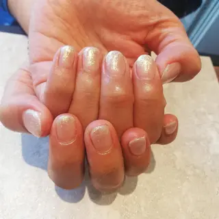 ネイル ミヤワキ モモコのヘアスタイル