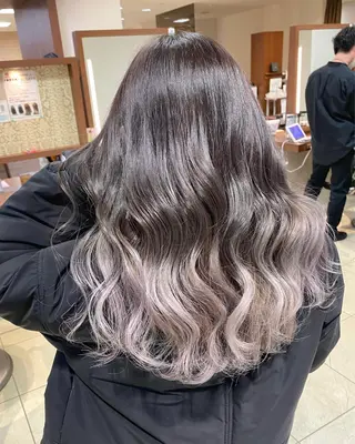 ロング カラー ブリーチ指名No.1 Daikiのヘアスタイル