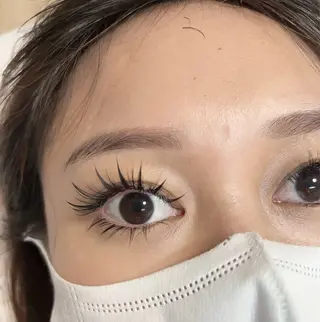 マツエク・マツパ アヤ🌻アイラッシュ 💛新大久保店のマツエク・マツパデザイン