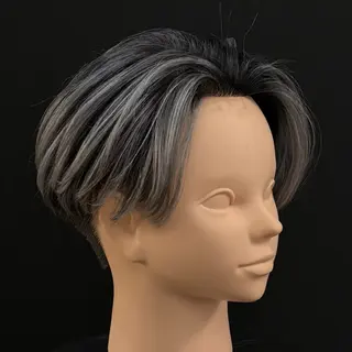 ミディアム カラー メンズ メンズ特化カットパー マカラー坂田柊のヘアスタイル