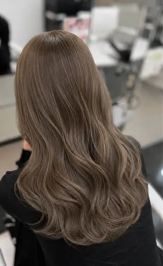 セミロング 🫧透明感艶カラー& レイヤー/ゆめ🫧のヘアスタイル