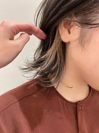 ミディアム カラー レイヤーカット/ ハイライト 千咲季のヘアスタイル
