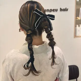 ヘアアレンジ 辻出 綾弥のヘアスタイル