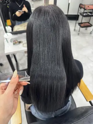 ロング カラー 赤み無し柔らかカラー 【梅田】madokaのヘアスタイル
