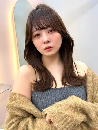 セミロング カラー パーマ ✨コテ巻き風パーマ ✨川合佑哉のヘアスタイル