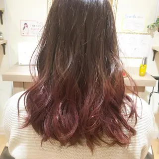 セミロング カラー ヘアアレンジ 白浜 サキのヘアスタイル