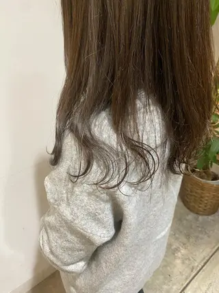 セミロング カラー BLOCK hair makeのヘアスタイル
