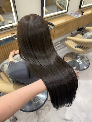 ロング 縮毛矯正/透明感 カラー/minaのヘアスタイル