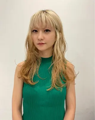 ロング カラー 🫧ハイトーン✨格安 より質💐マンツーマのヘアスタイル