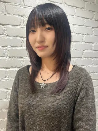ミディアム カラー 💫レイヤーカット 💫ブリーチ💫サキのヘアスタイル