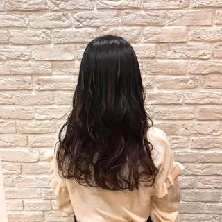ロング 反橋 聖のヘアスタイル