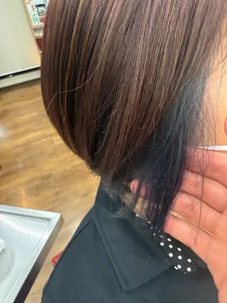 カラー 黒木 芽生のヘアスタイル