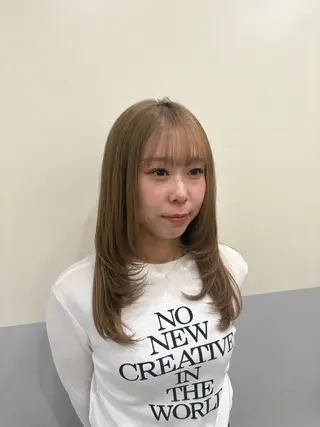 セミロング 鈴木 美由華/透明感/岡崎のヘアスタイル