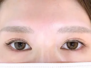マツエク・マツパ 骨格似合わせ眉WAX 眉まつ毛専門/石井の眉毛・アイブロウイメージ
