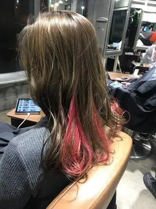 ミディアム カラー パーマ ヘアアレンジ メンズ キッズ ネイル マツエク・マツパ サロンドミルク 渋谷高比良のヘアスタイル