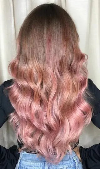 ロング カラー パーマ ヘアアレンジ 大阪レミーエクステ チビ編み込みのヘアスタイル