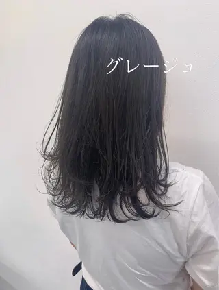 ミディアム 【丁寧なカウンセリ ング】MIHOのヘアスタイル