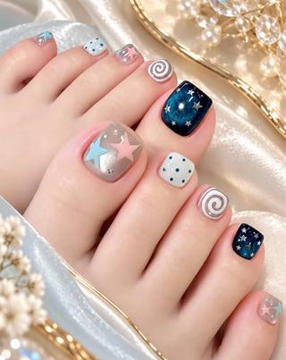 ネイル 🎀PG🩵 ネイルサロンのネイルデザイン