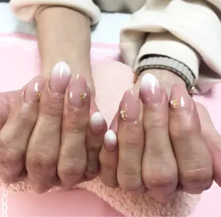 ネイル ＧＬAD グラットのネイルデザイン