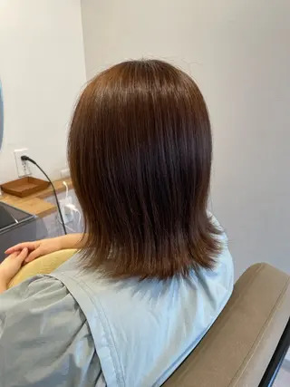 ミディアム 井上 嘉名のヘアスタイル
