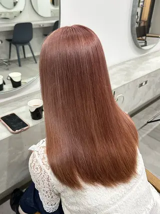 ロング カラー シガ ミクトのヘアスタイル
