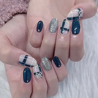 ネイル Maya 🧊🫧‪／渋谷のネイルデザイン