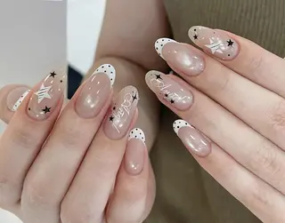 ネイル Pure&Rich Nailのネイルデザイン