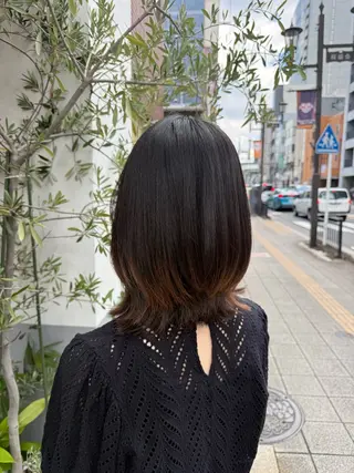 ミディアム 🌷ハイトーン×レ イヤー🌷澤畑まりあのヘアスタイル