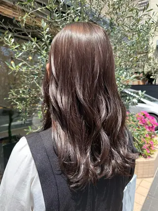 ミディアム sato ayaka |透明感カラー🫧のヘアスタイル
