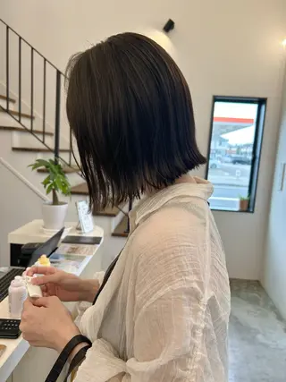 ショート 本澤 朋香のヘアスタイル