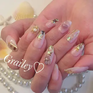 ネイル Grailey nail salonのネイルデザイン