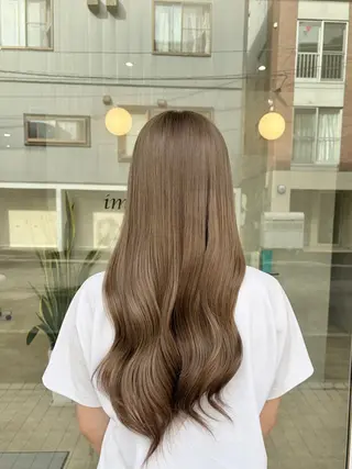 カラー 韓国ヘアケアブリーチ 莉奈のヘアスタイル