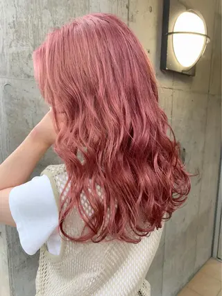 ロング カラー ミルクティーベージュ ブリーチ 店長 清水のヘアスタイル
