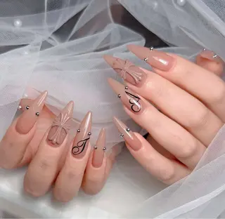 ネイル Lenie Nail Salonのネイルデザイン