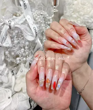 ネイル ✨Nailsalon Vi+✨のネイルデザイン