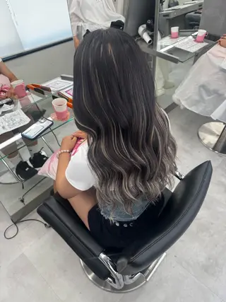 ミディアム 横浜　エクステ🎀 カラー／ルナのヘアスタイル
