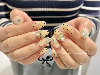 ネイル e’s nail Lumièreのネイルデザイン