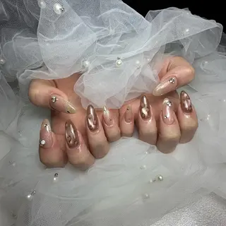 ネイル 里見 麗のネイルデザイン
