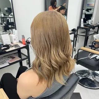 ミディアム カラー パーマ ヘアアレンジ メンズ キッズ ネイル マツエク・マツパ アイブロウ mona/ ストレートスタイル✨のヘアスタイル