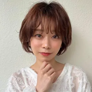 ショート 庭木華瑠🐾ボブ🧡 透明感カラー✨のヘアスタイル
