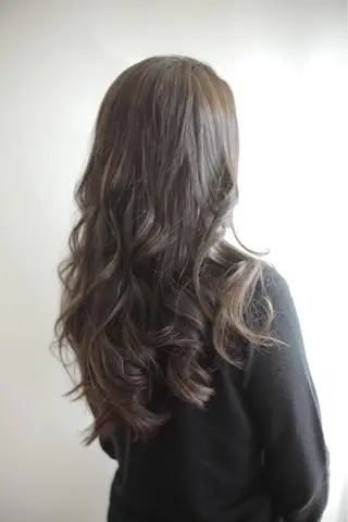 カラー 💇‍♀️ KENのヘアスタイル