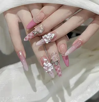 ネイル Molly _nailのネイルデザイン