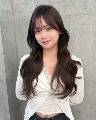 ロング カラー レイヤーカット 韓国ヘアayameのヘアスタイル