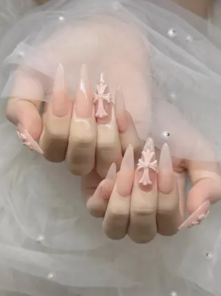 ネイル Lee Nails アインのネイルデザイン