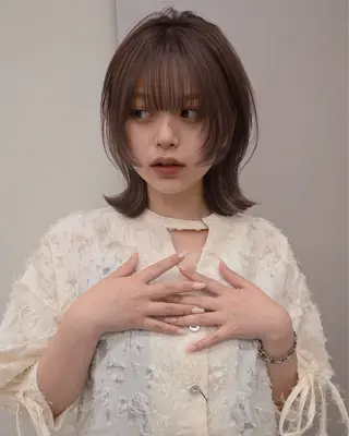 カラー aya / ニュアンスカラーのヘアスタイル