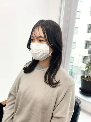 ミディアム カラー パーマ ヘアアレンジ メンズ キッズ ネイル マツエク・マツパ アイブロウ 似合せレイヤー/ 柔らか透明感カラーのヘアスタイル