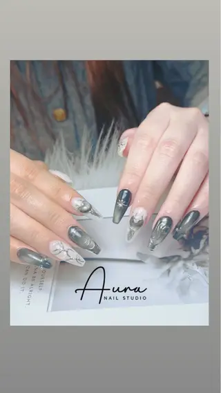 ネイル Aura Nail HanNaのネイルデザイン